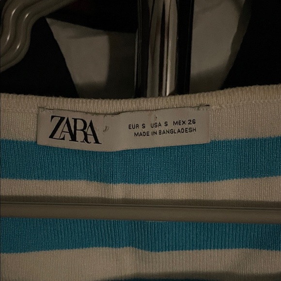 Zara Striped Blue and White Crop Top - Picture 2 of 3